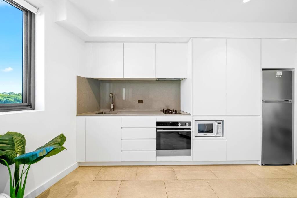 Studio For Long Term Tenants In Strathfield Cbd Сідней Екстер'єр фото