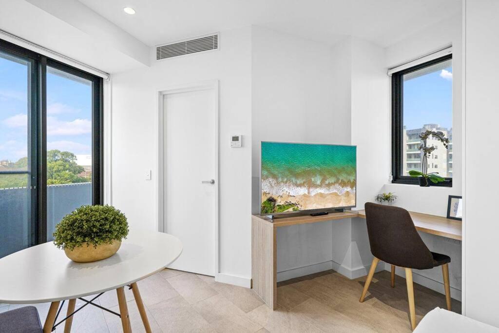 Studio For Long Term Tenants In Strathfield Cbd Сідней Екстер'єр фото